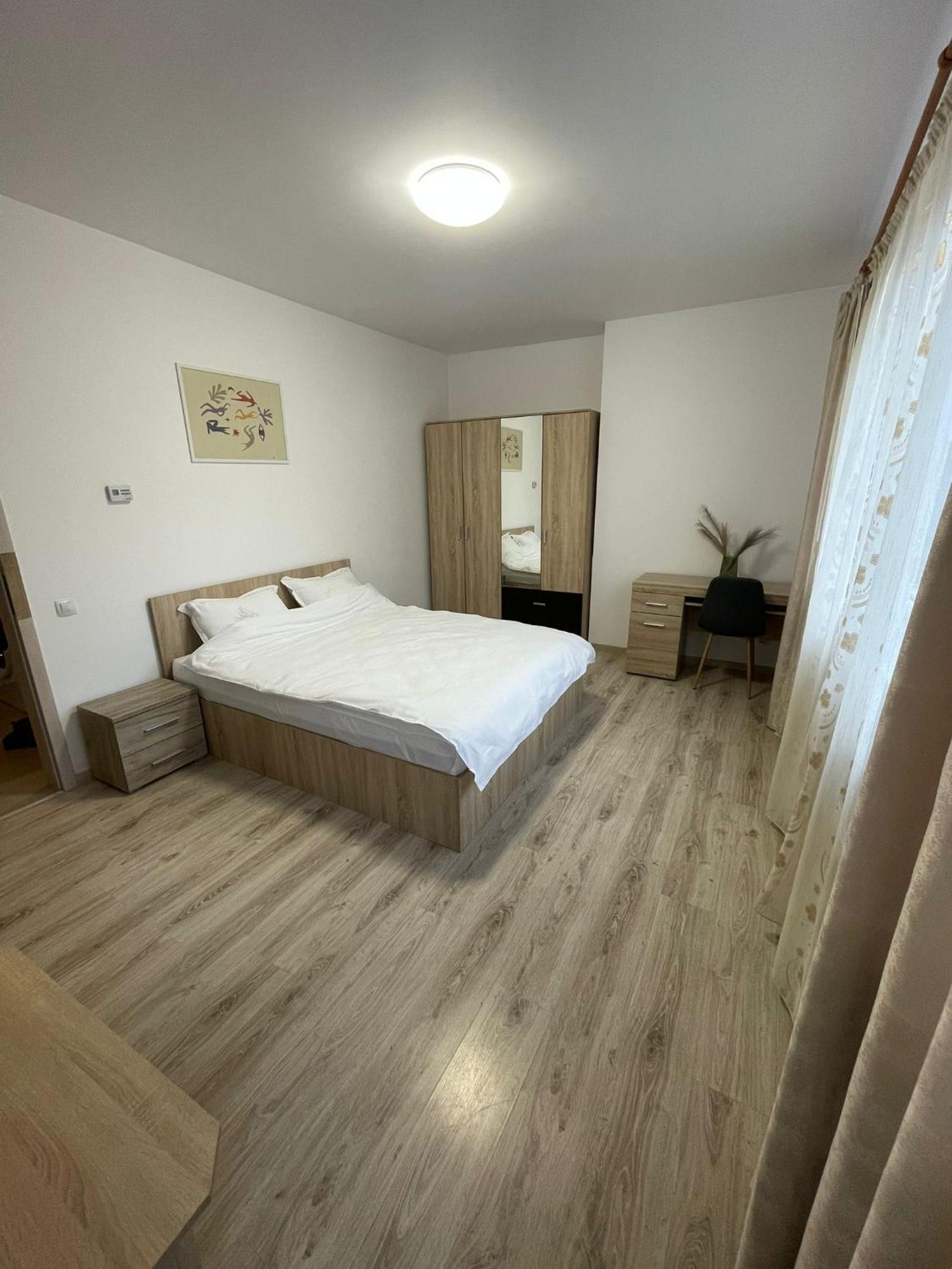 Dari Apartment *